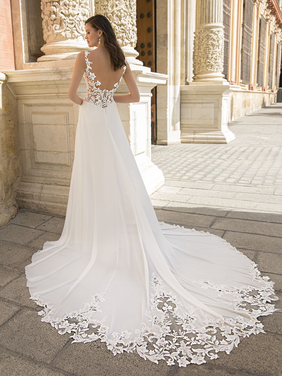 Etoile wedding gown at Whimsical Bridal